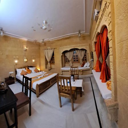 Golden Marigold Hotel Jaisalmer Esterno foto