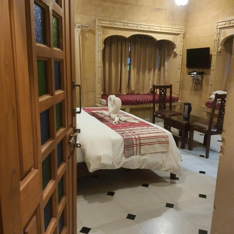 Golden Marigold Hotel Jaisalmer Esterno foto