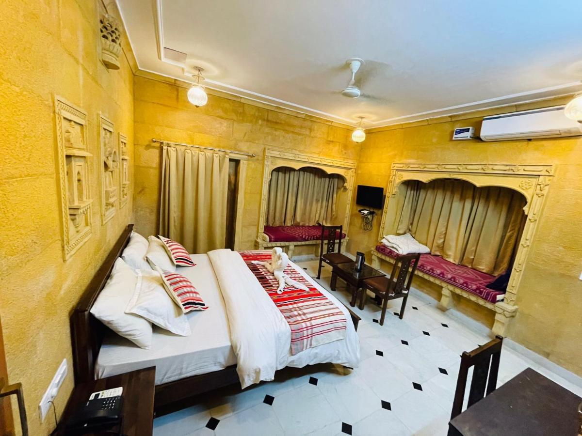 Golden Marigold Hotel Jaisalmer Esterno foto