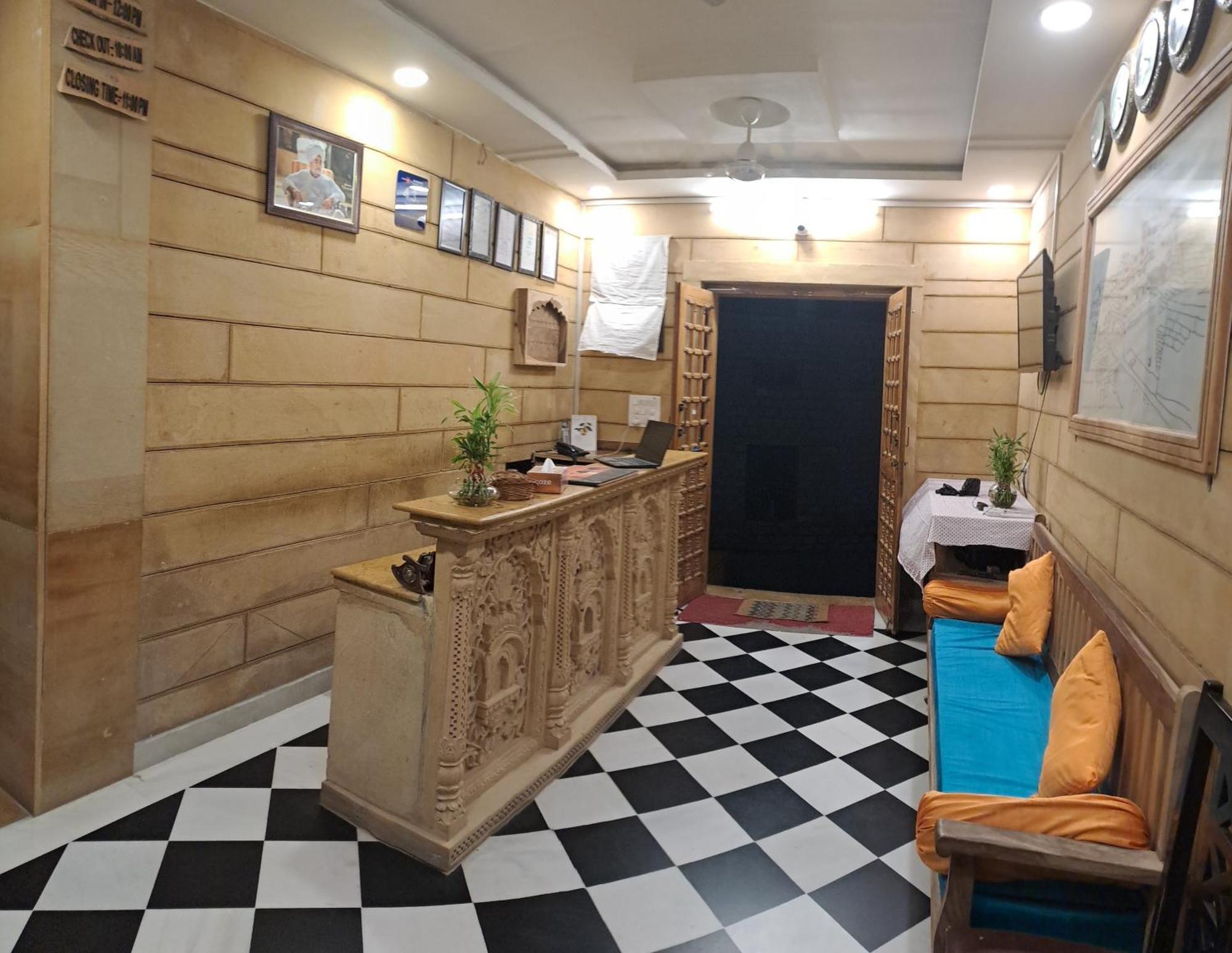 Golden Marigold Hotel Jaisalmer Esterno foto
