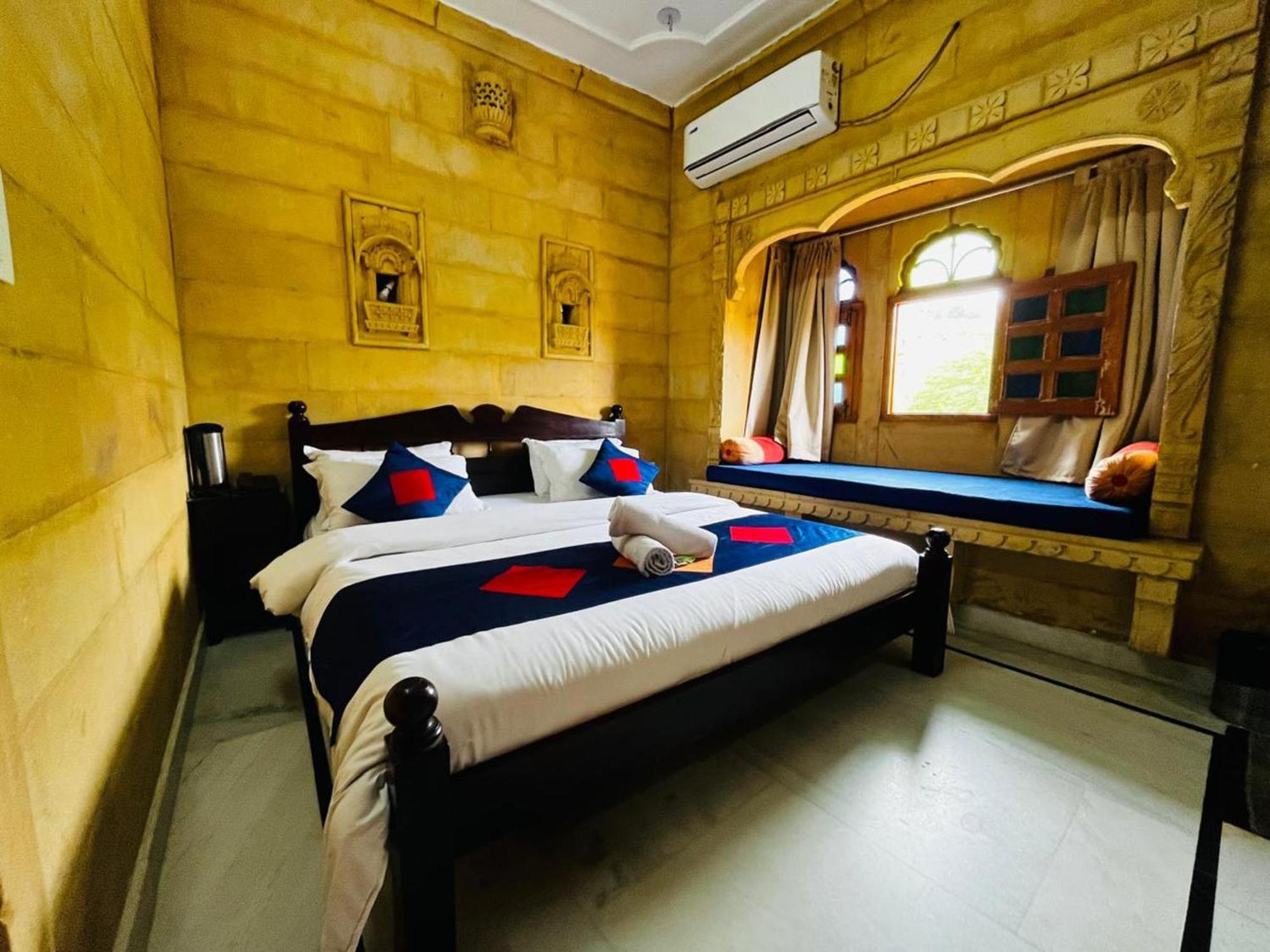 Golden Marigold Hotel Jaisalmer Esterno foto