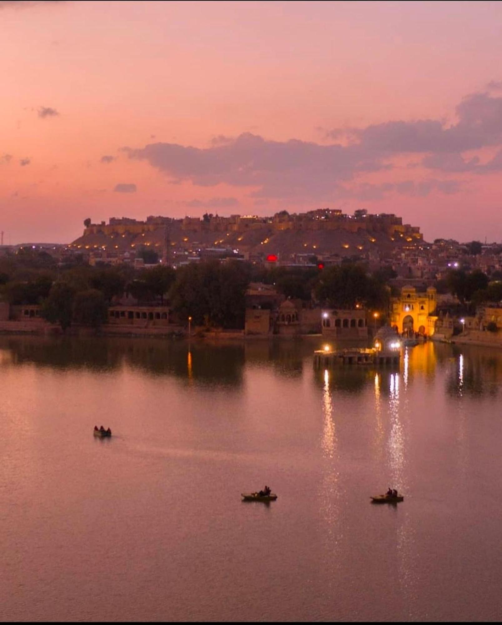Golden Marigold Hotel Jaisalmer Esterno foto